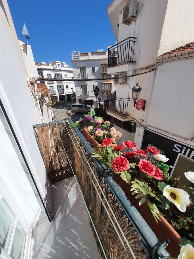 Apartamentos Eduardo Rico Nerja Exterior foto