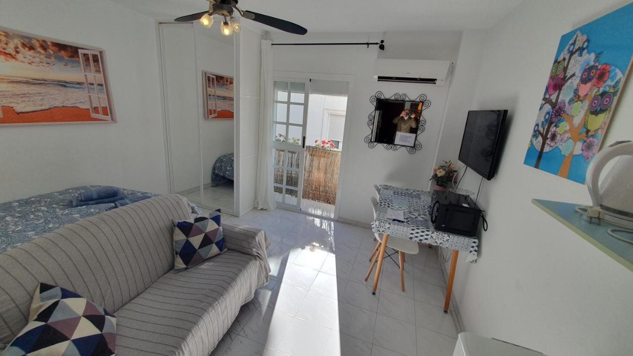 Apartamentos Eduardo Rico Nerja Exterior foto